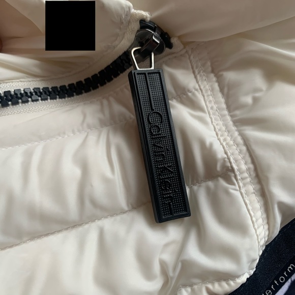 CALVIN KLEIN NWOT M duck down vest - Picture 6 of 8